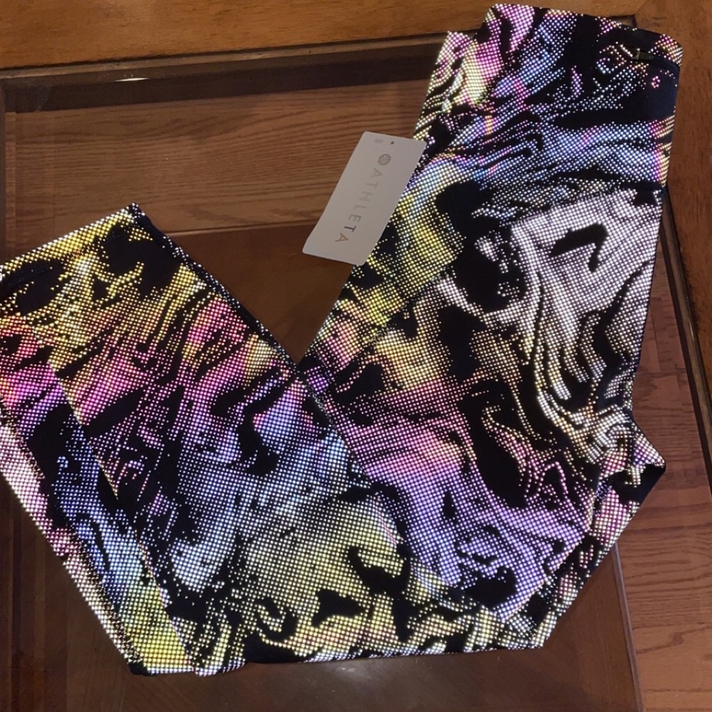ATHLETA GLOW IN THE DARK” Leggings